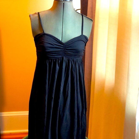 LOFT Dresses & Skirts - Loft NWT easy wear spaghetti strap dress size S